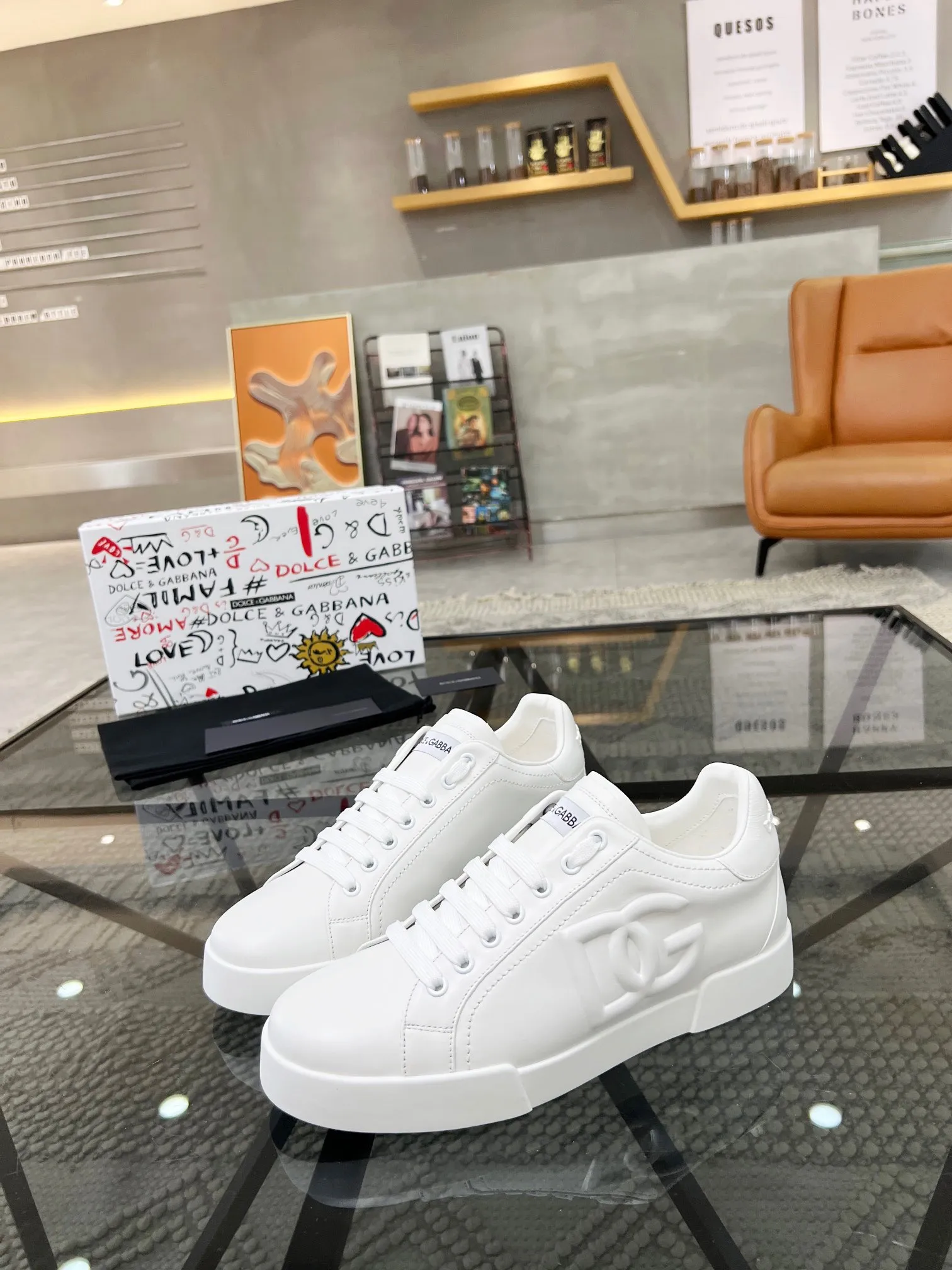 Men's shoes 360 yuan🏮🏮2023 new Dolce & Gabbana/top original single DG heavy industry series, imported original waterproof canvas, contrasting color design is super beautiful, exquisite and luxurious, super A level! Compared with the genuine product at the counter, the version is no worse at all! size：38-46